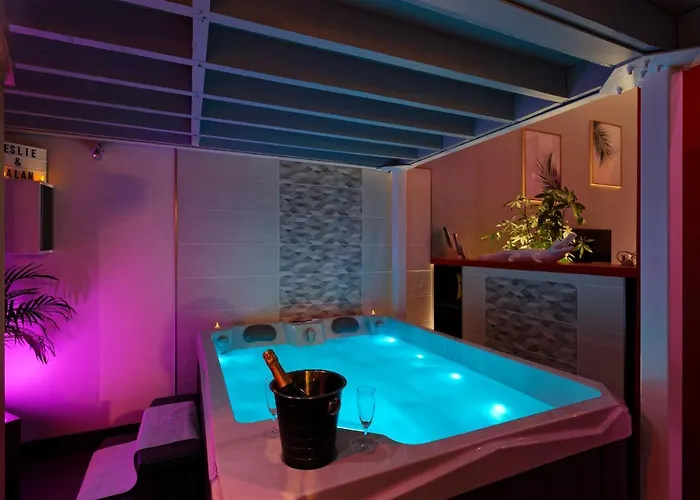 Romance Lofts De Gamme Avec Sauna El Havre
