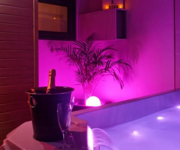 Romance Lofts De Gamme Avec Sauna *